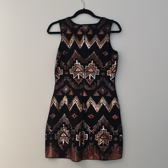 Express Sequin Aztec Dress - Gold/Bronze/Black - Picture 4 of 4